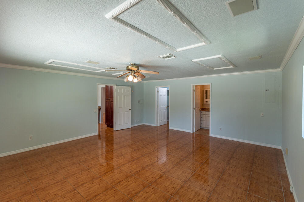 CAM ESTATES - Residential