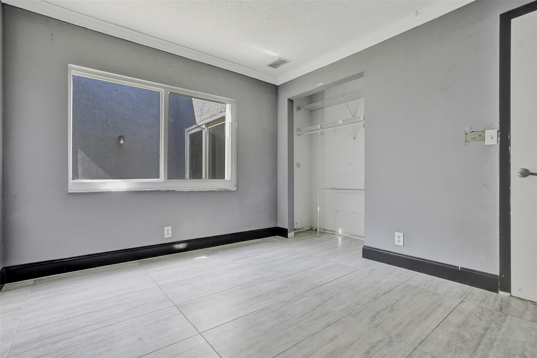 Jacaranda Prcl 338 96-22 - Residential