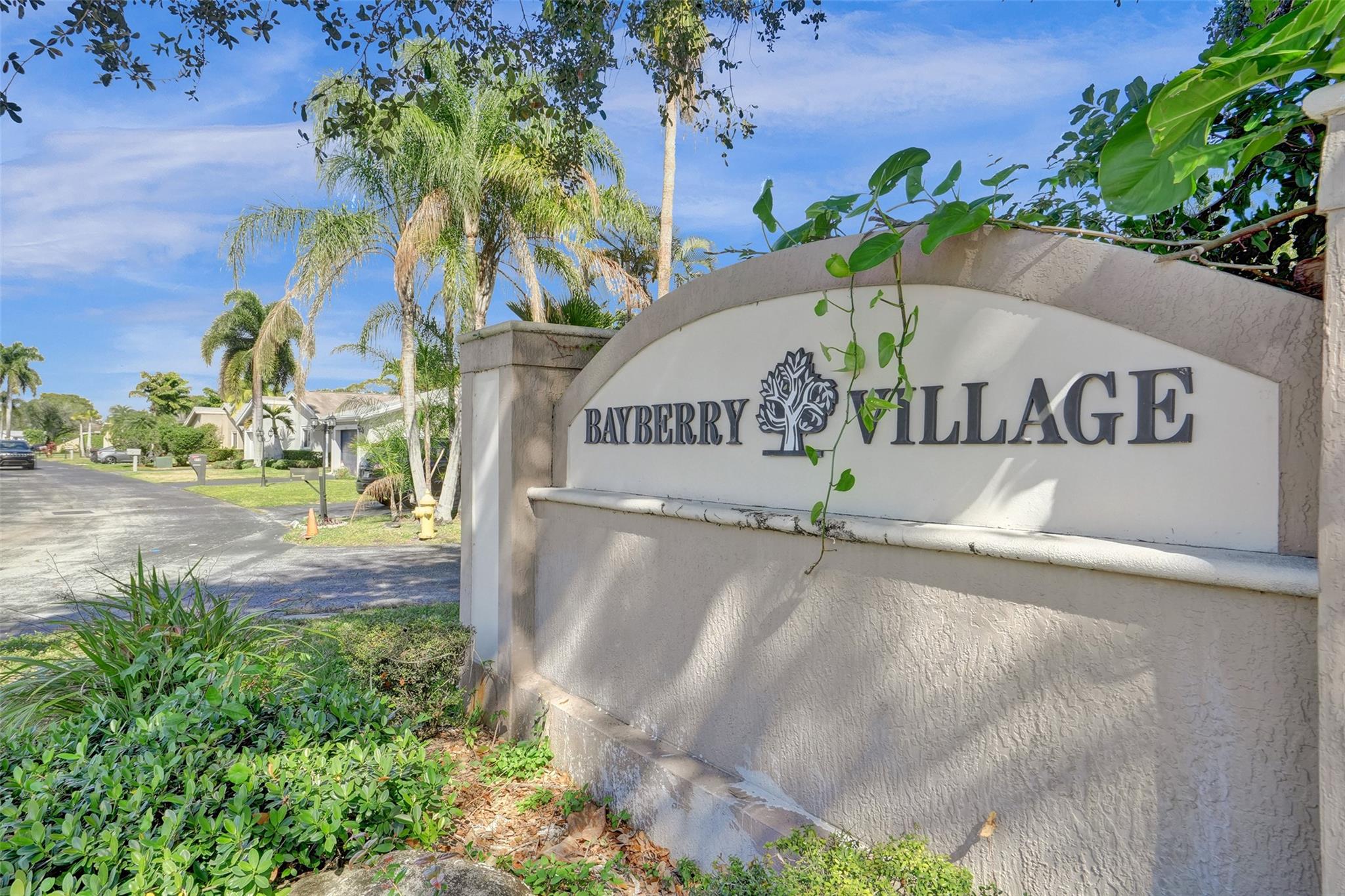 Jacaranda Prcl 338 96-22 - Residential