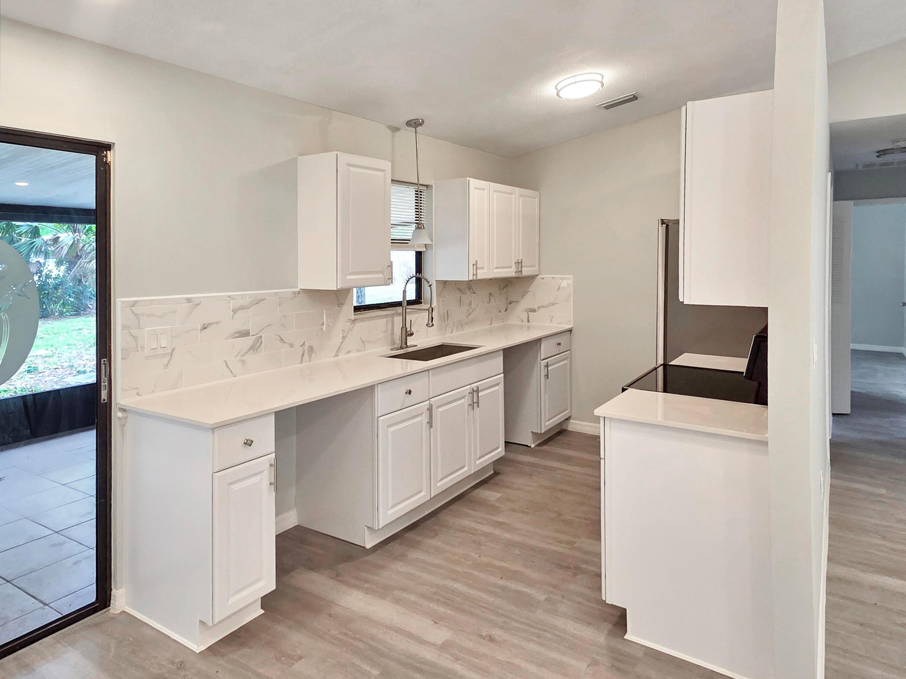 LAKEWOOD PARK UNIT 1 - Residential