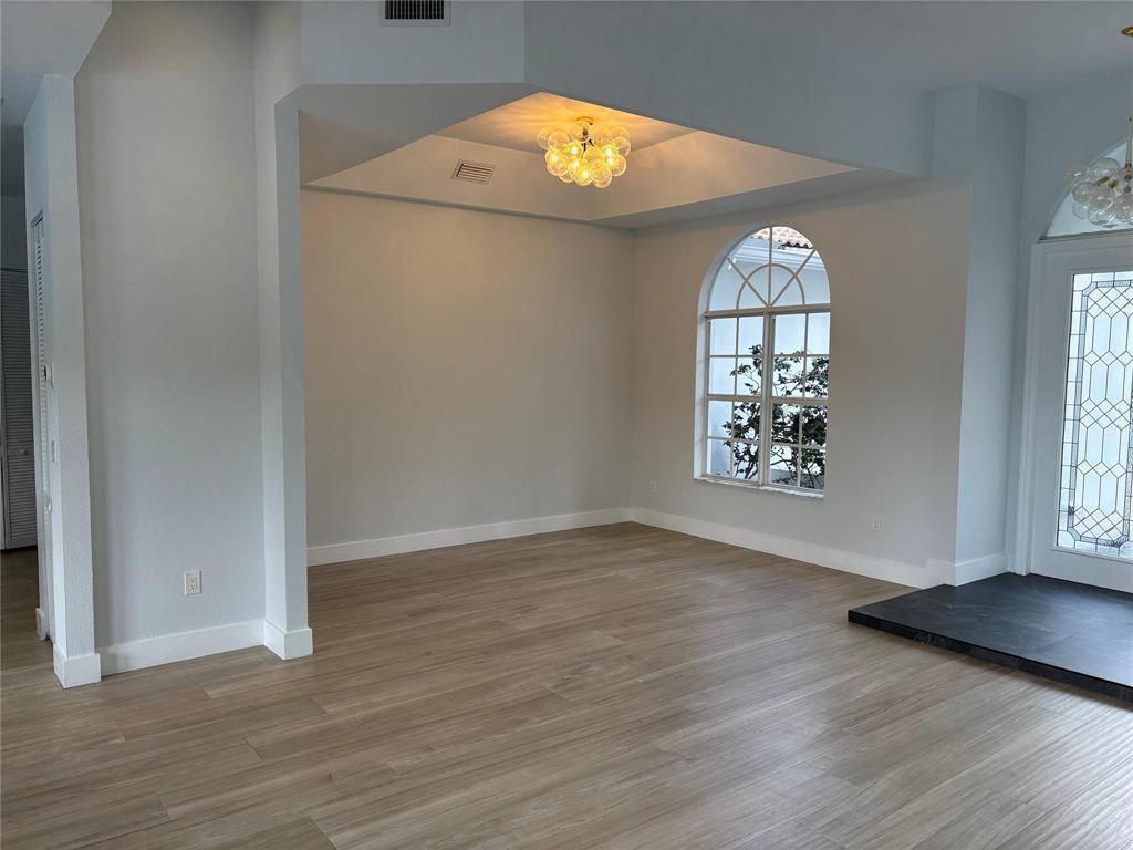 FLA FRUIT LANDS CO SUB NO 1 - Residential Lease