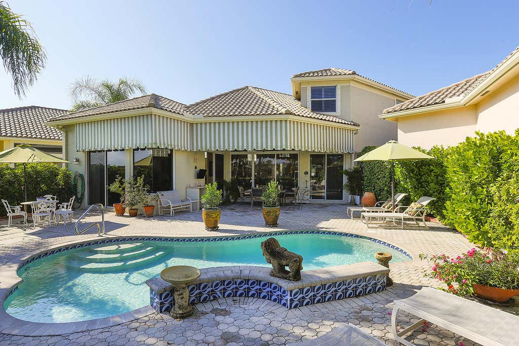 Photo of 2562 Players Court, Wellington, FL 33414 (MLS # R10933813)