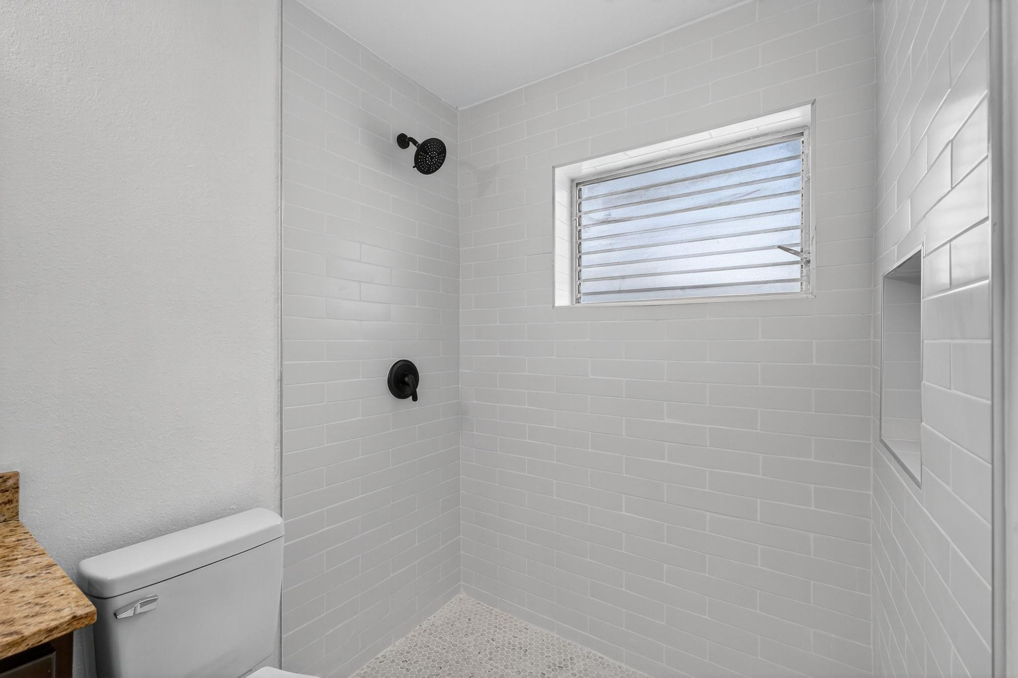 JENADA VILLAS - Residential