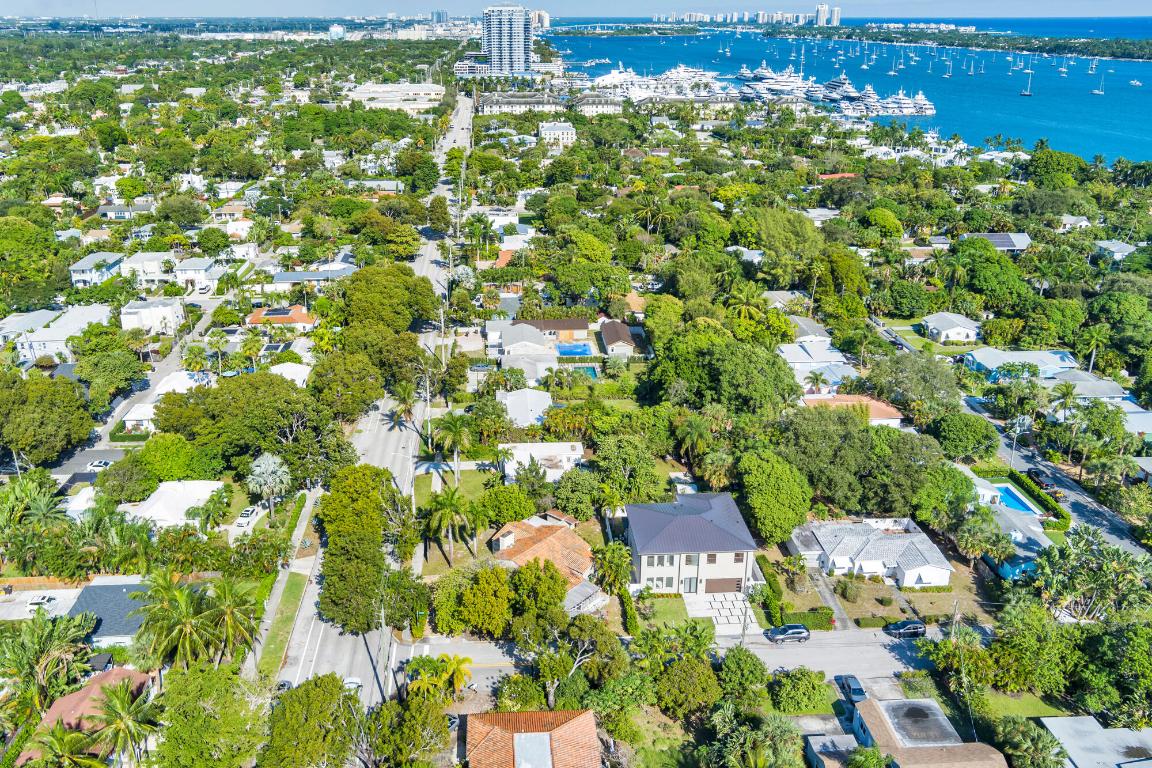 GALE LAKE WORTH 1 REAMNDED - Residential