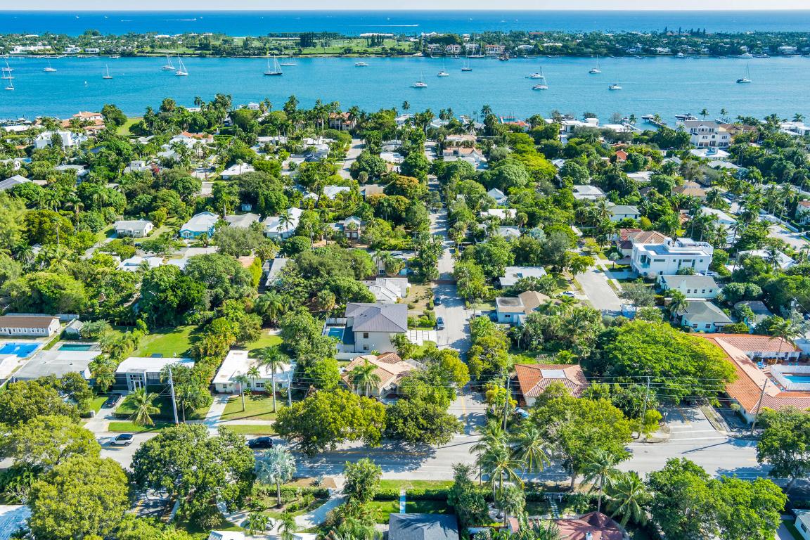 GALE LAKE WORTH 1 REAMNDED - Residential