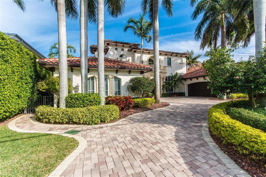 Estate home 100 ft. Direct Intracoastal (no wake zone), new $250,000 concrete and marble dock w/power, elevator, premium construction quality and materials, cherry cabinet kitchen, Anderson impact window/door package, media room, custom built ins, Ocean view from 2nd floor, 4 car garage, Vantage lighting technology, wrap around balconies, outdoor living areas with integrated summer kitchen, his/hers bathrooms, inlaid marble flooring, wrought iron railing. No expense spared.