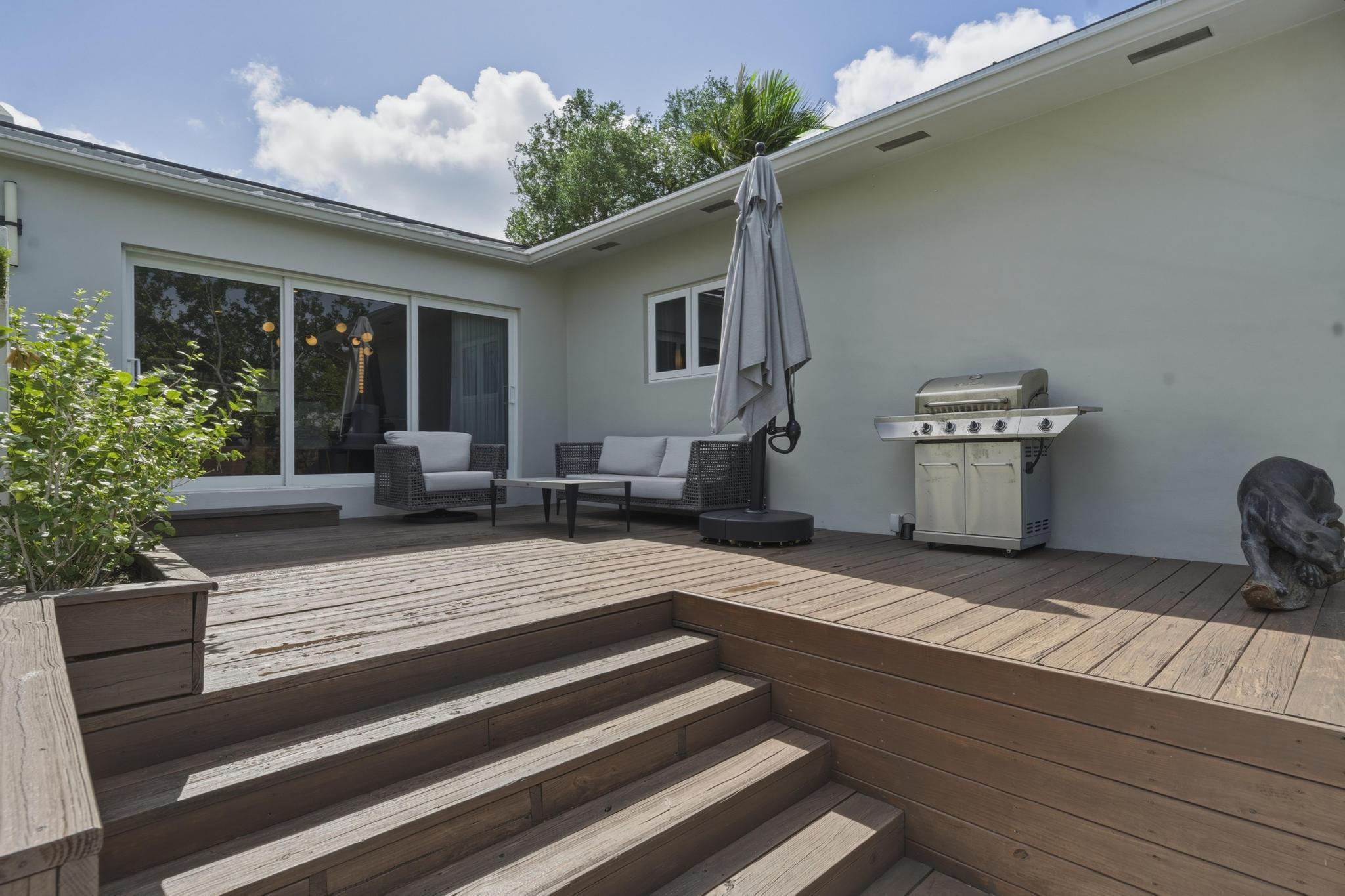 VICTORIA HIGHLANDS AMD PLAT - Residential