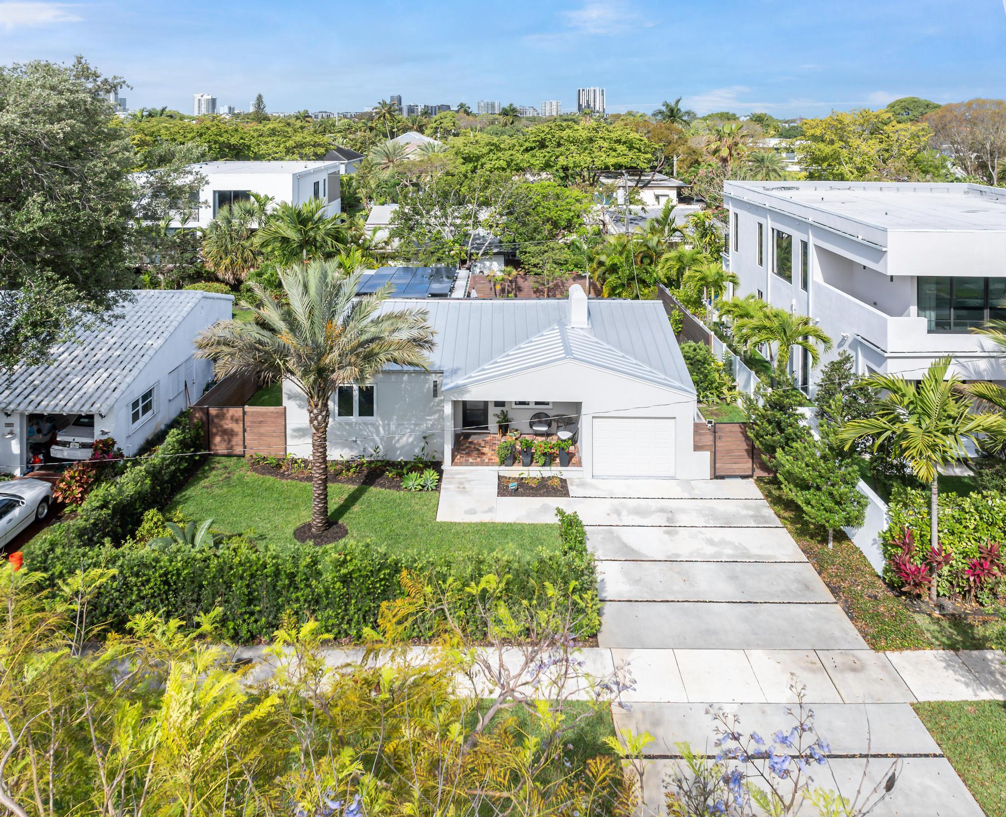 VICTORIA HIGHLANDS AMD PLAT - Residential