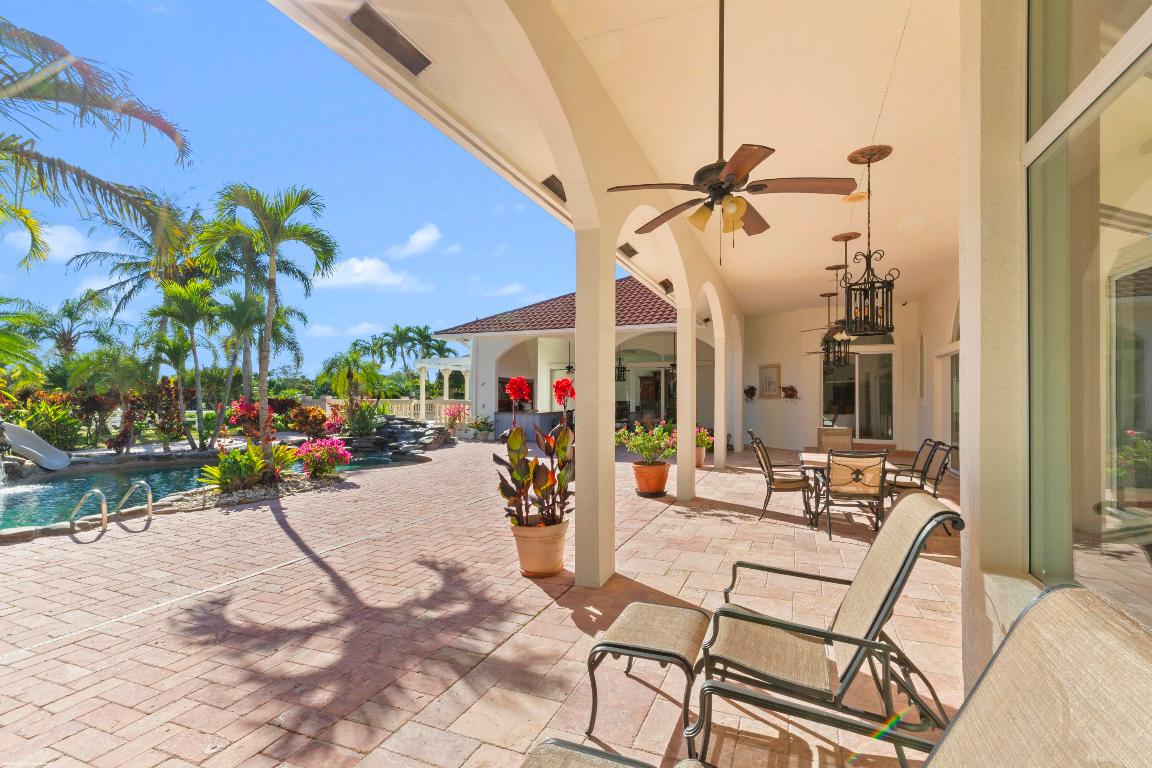 PALM BEACH POINT - Residential