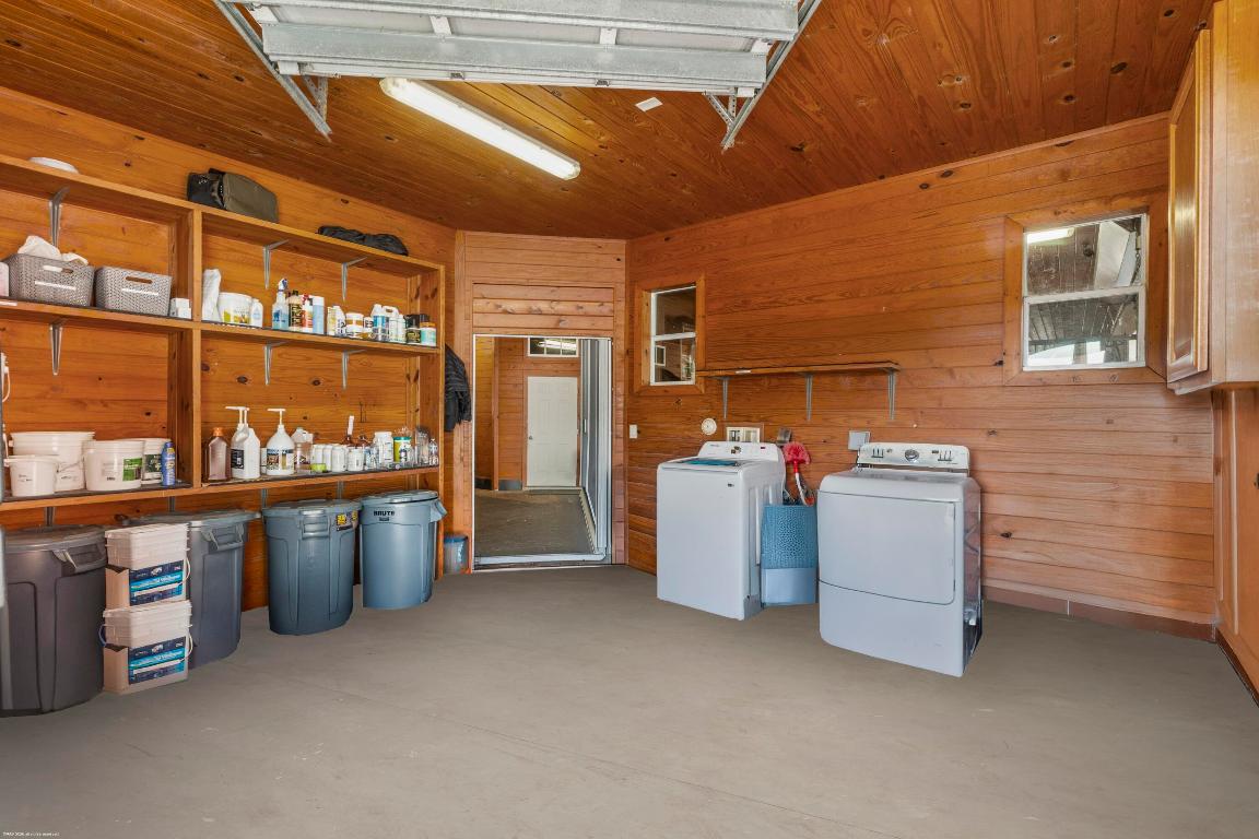 PALM BEACH POINT - Residential