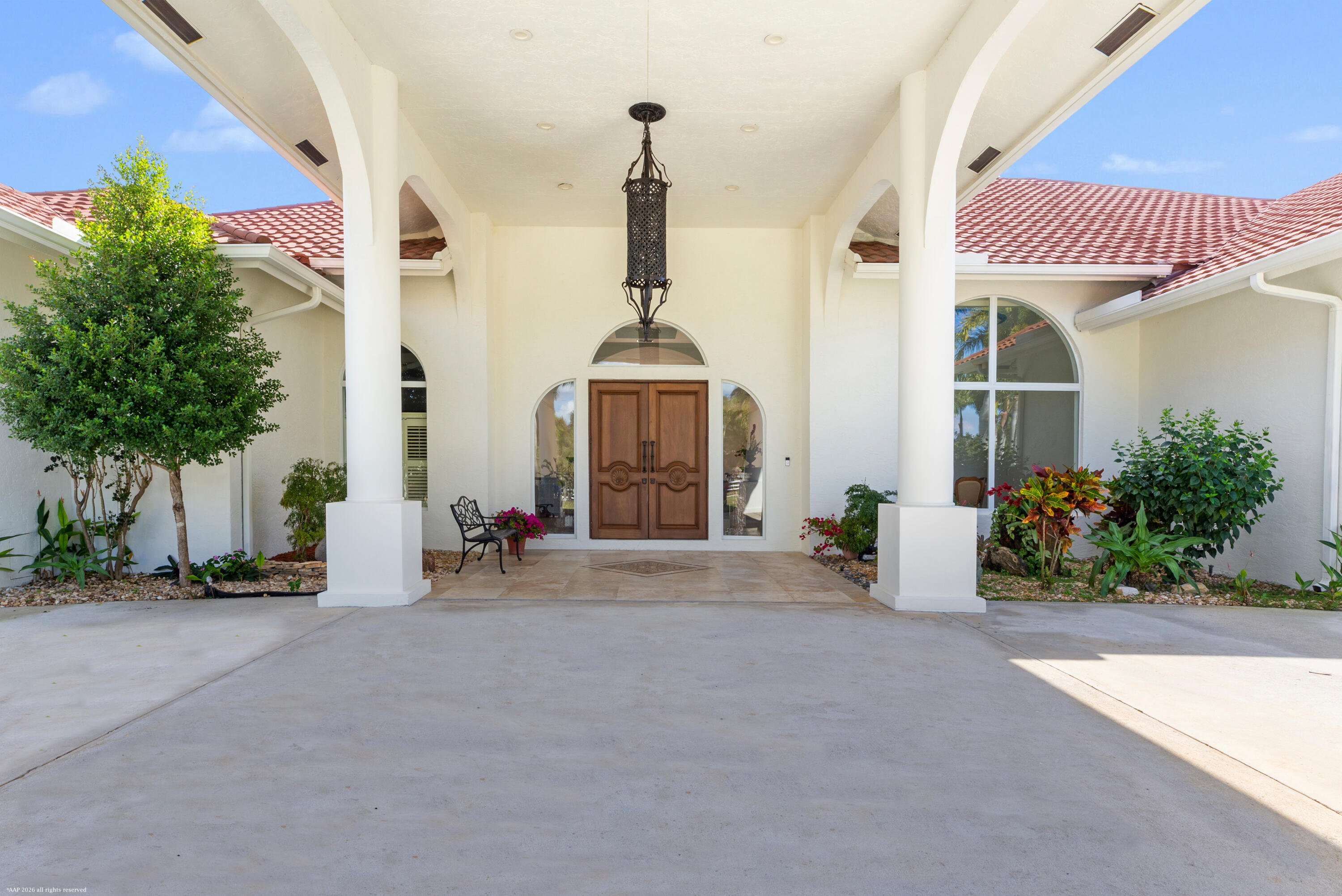 PALM BEACH POINT - Residential