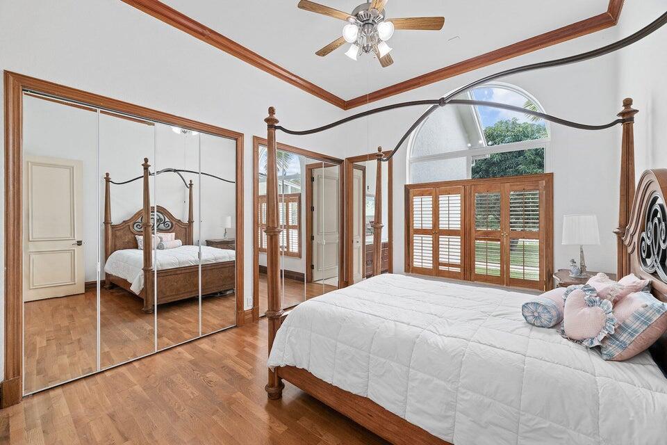 PALM BEACH POINT - Residential