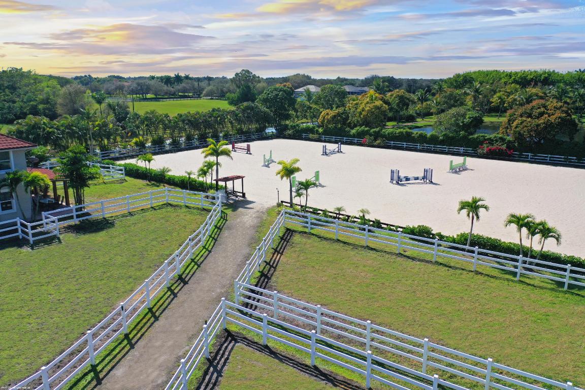 PALM BEACH POINT - Residential