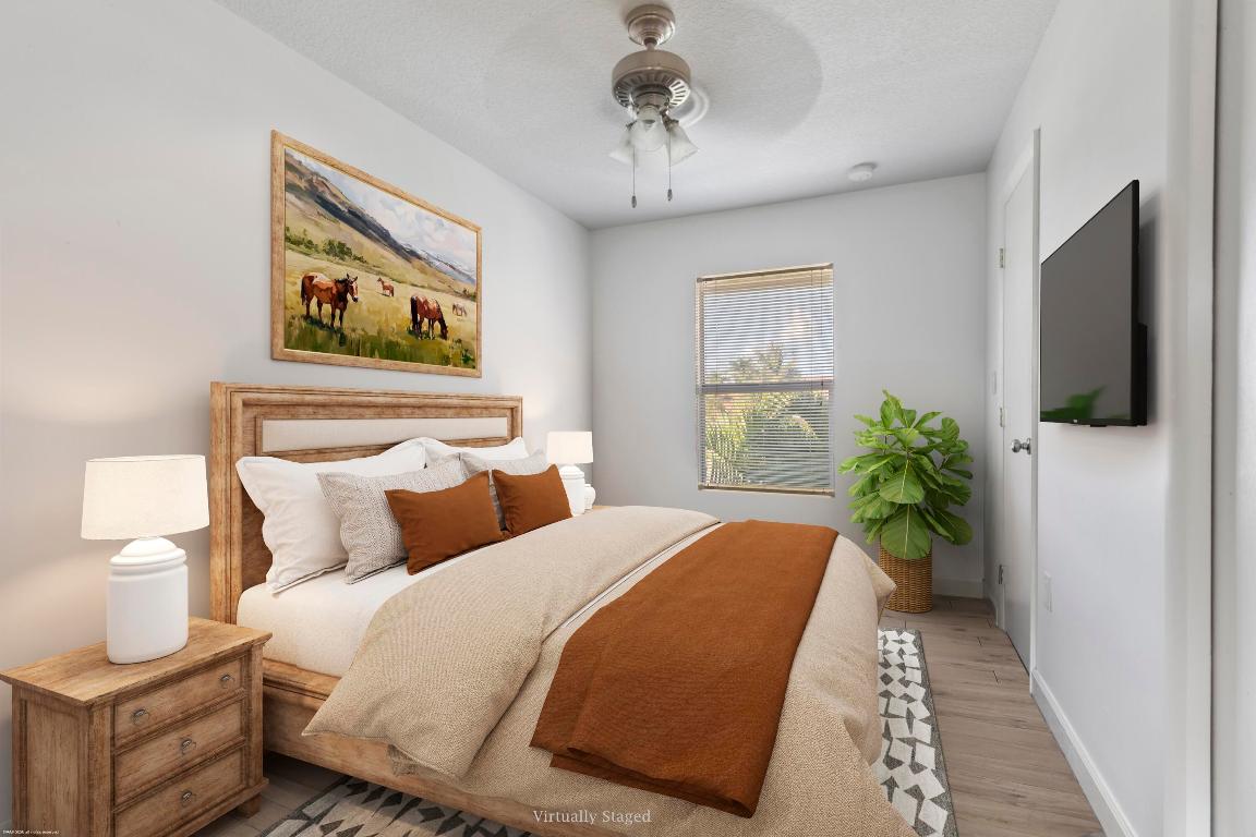 PALM BEACH POINT - Residential