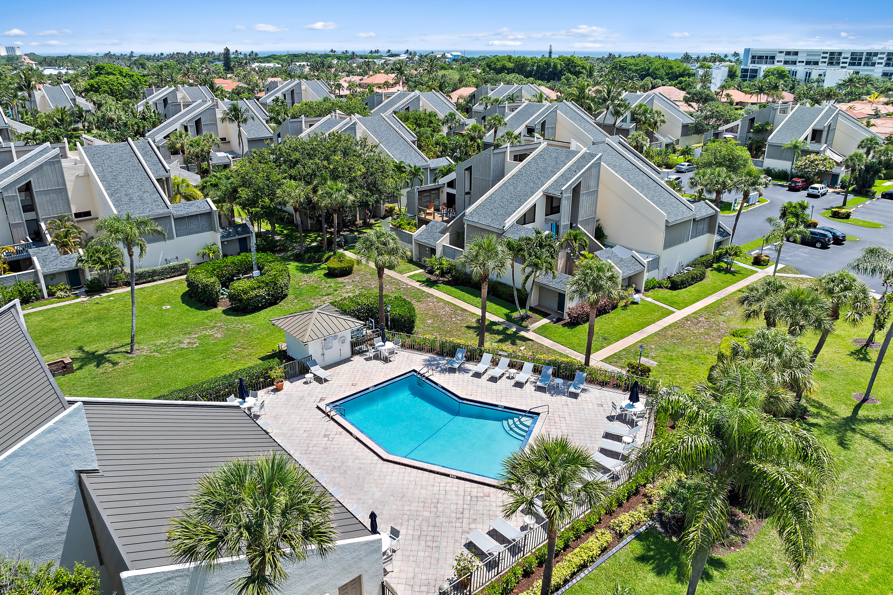 SEA LOFTERS CONDO - Residential Lease