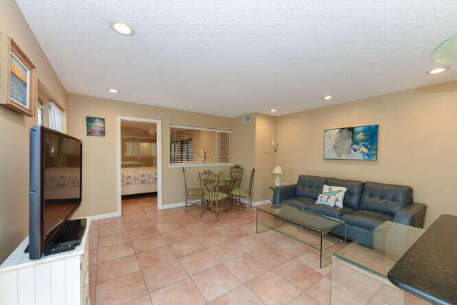 SEA LOFTERS CONDO - Residential Lease