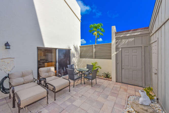 SEA LOFTERS CONDO - Residential Lease