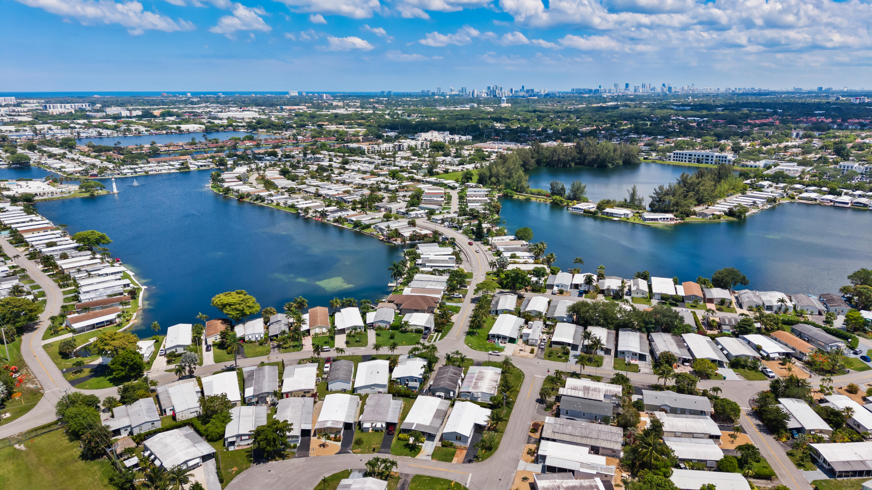 RAVENSWOOD ESTATES & MARINAS - Residential