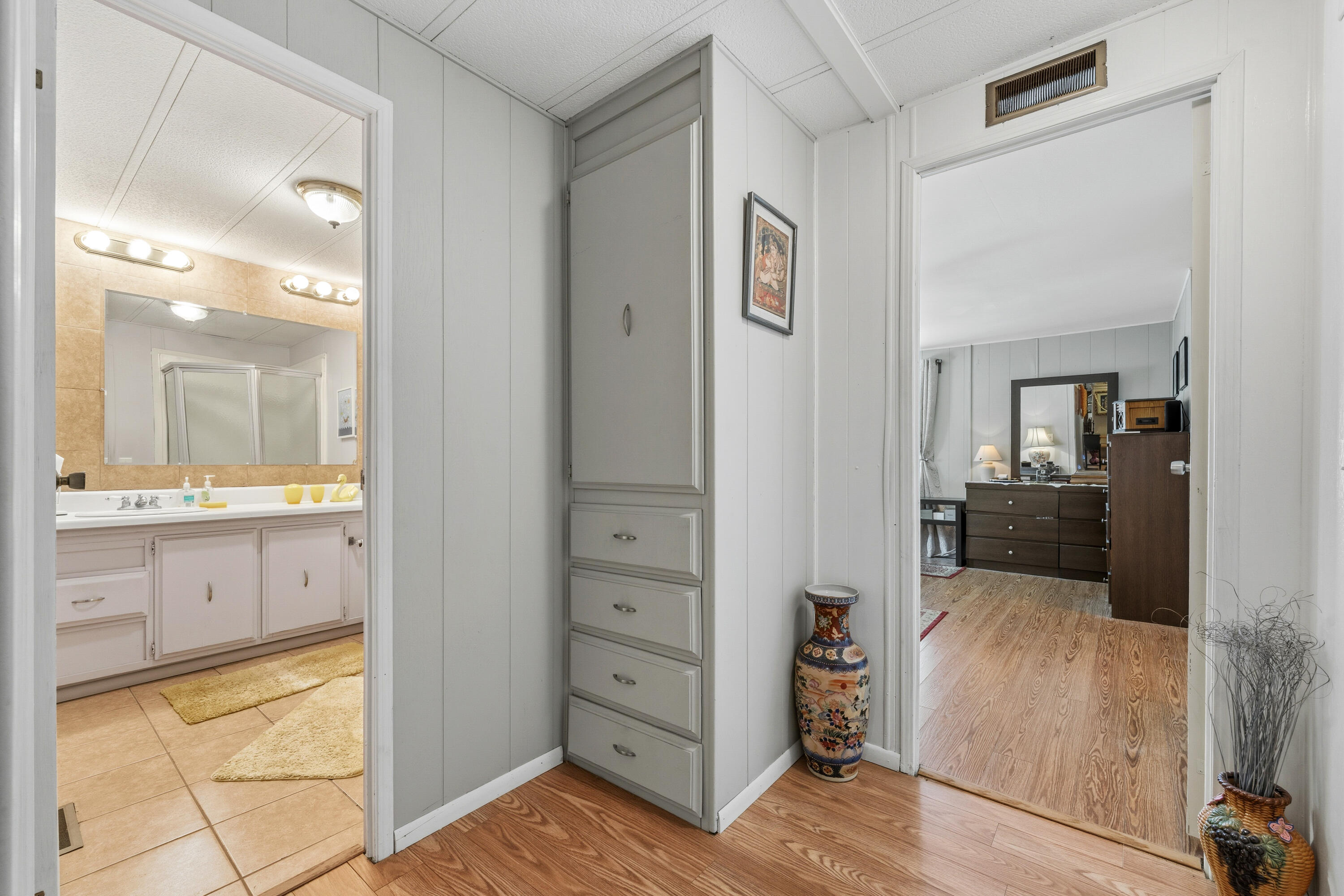 RAVENSWOOD ESTATES & MARINAS - Residential