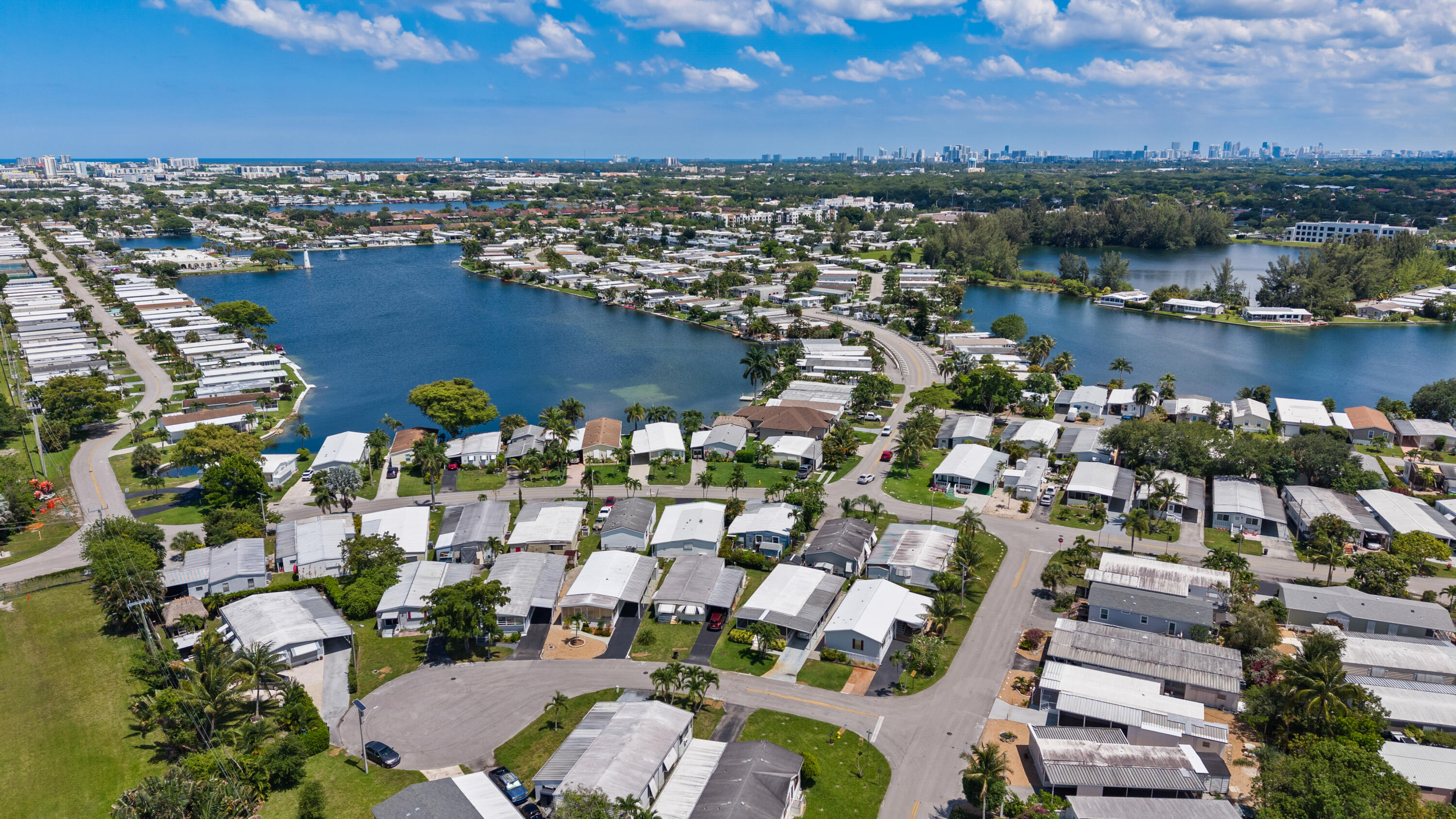 RAVENSWOOD ESTATES & MARINAS - Residential