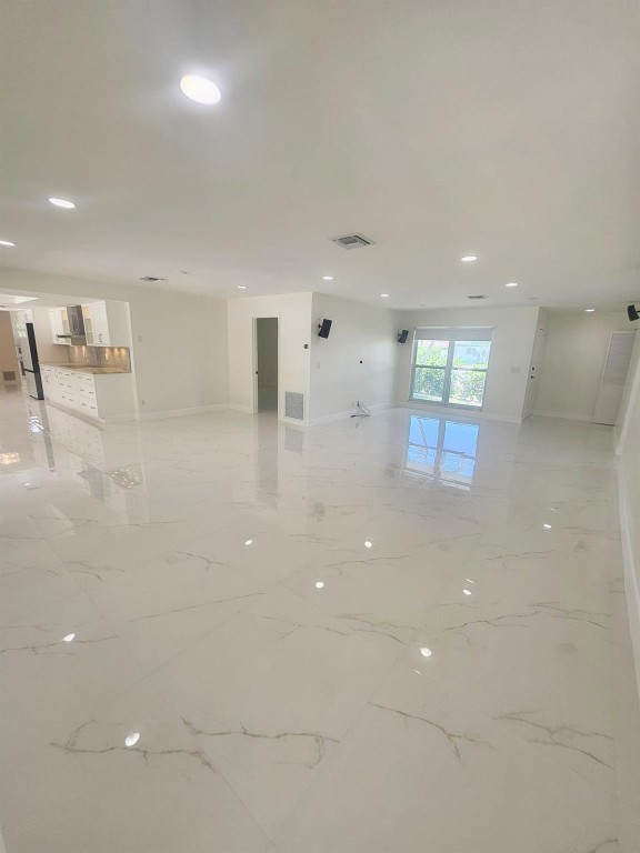 Country Club Village Sec - Residential