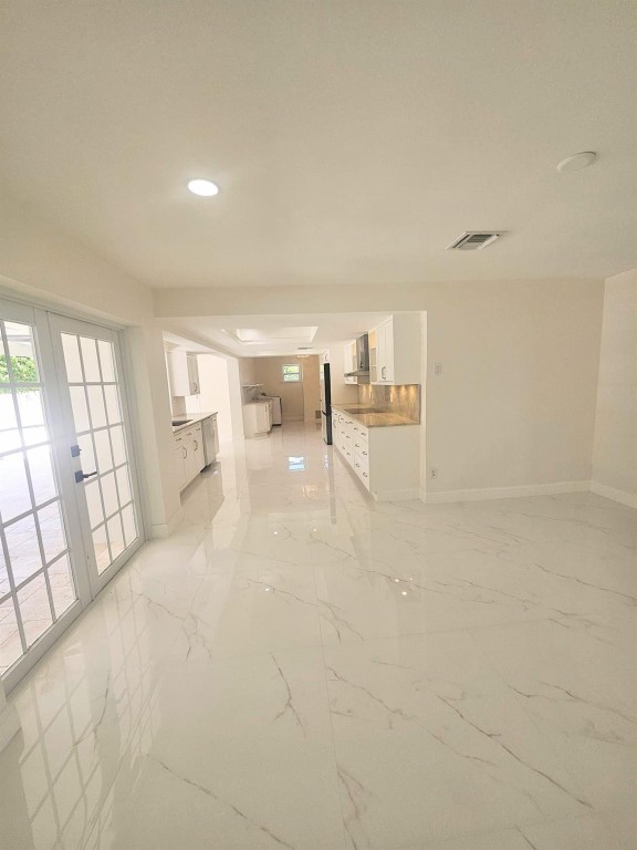 Country Club Village Sec - Residential