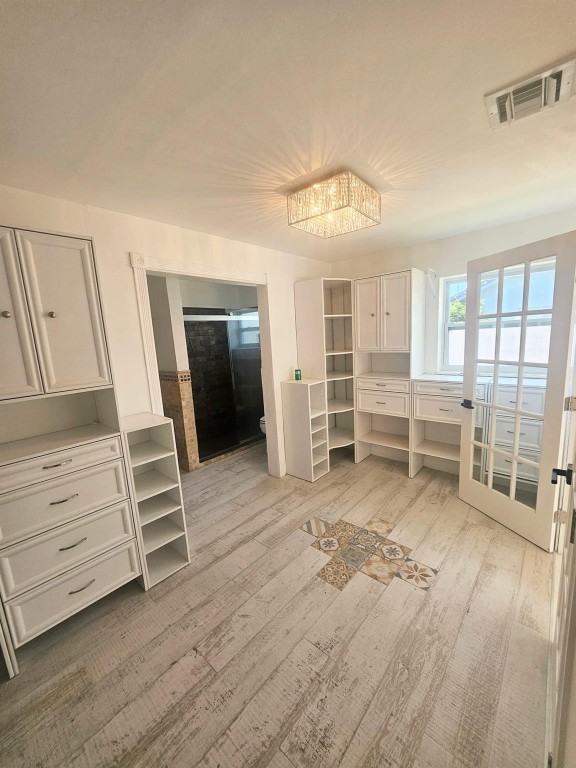 Country Club Village Sec - Residential