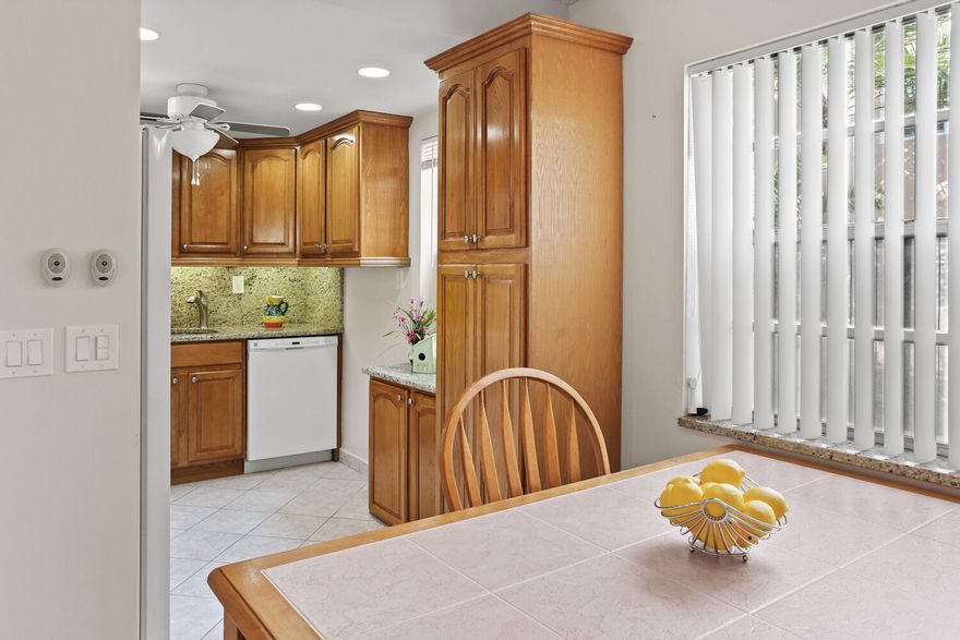 Meticulously maintained updated unit.   Screened in porch includes window air conditioning unit.  Great location in the community near Simms residents gate.  

Unique Mother/Daughter or investment opportunity with unit next door also available.   Condo next door currently tenant occupied and is interested in renewing if possible.