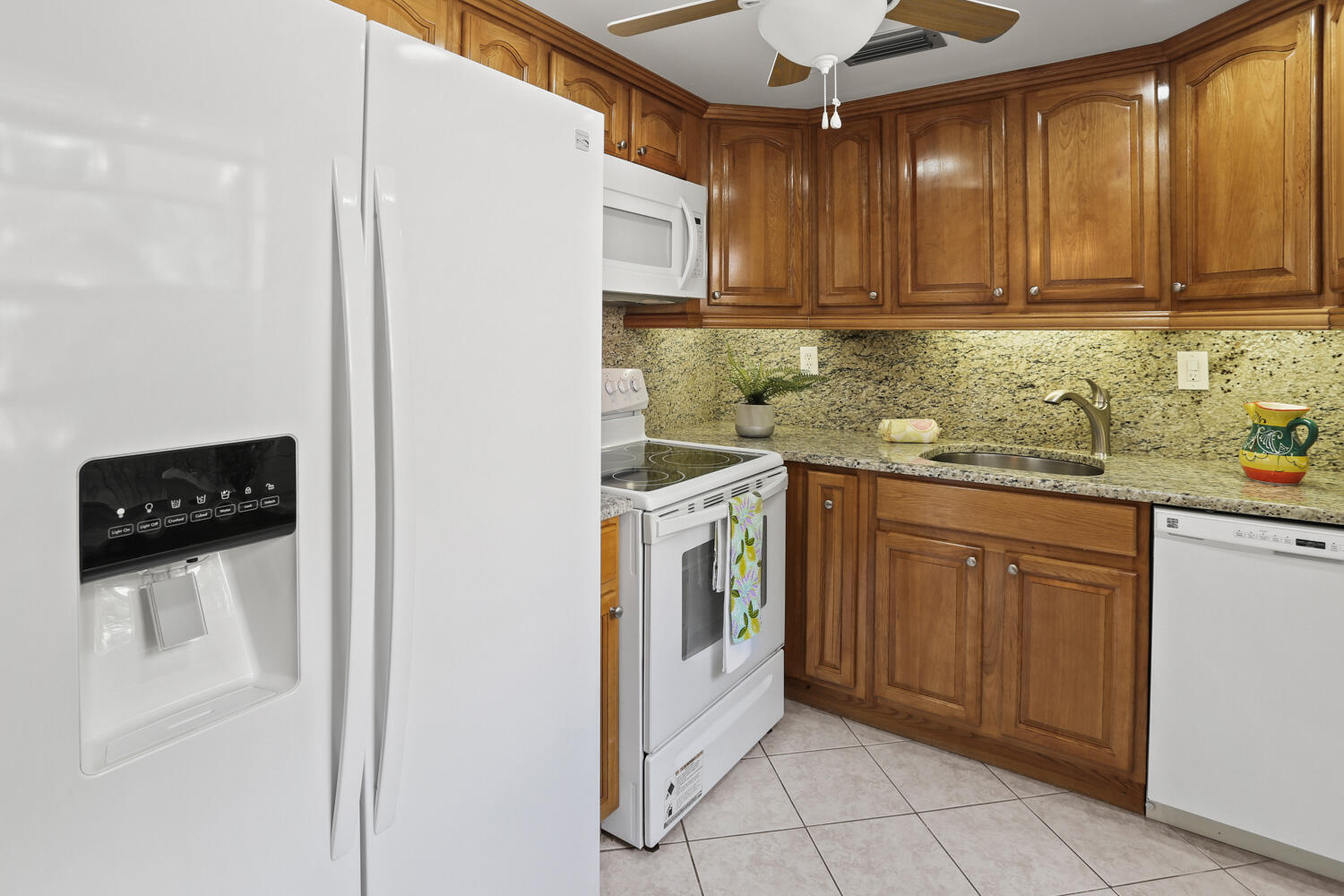 KINGS POINT BURGUNDY CONDOS - Residential