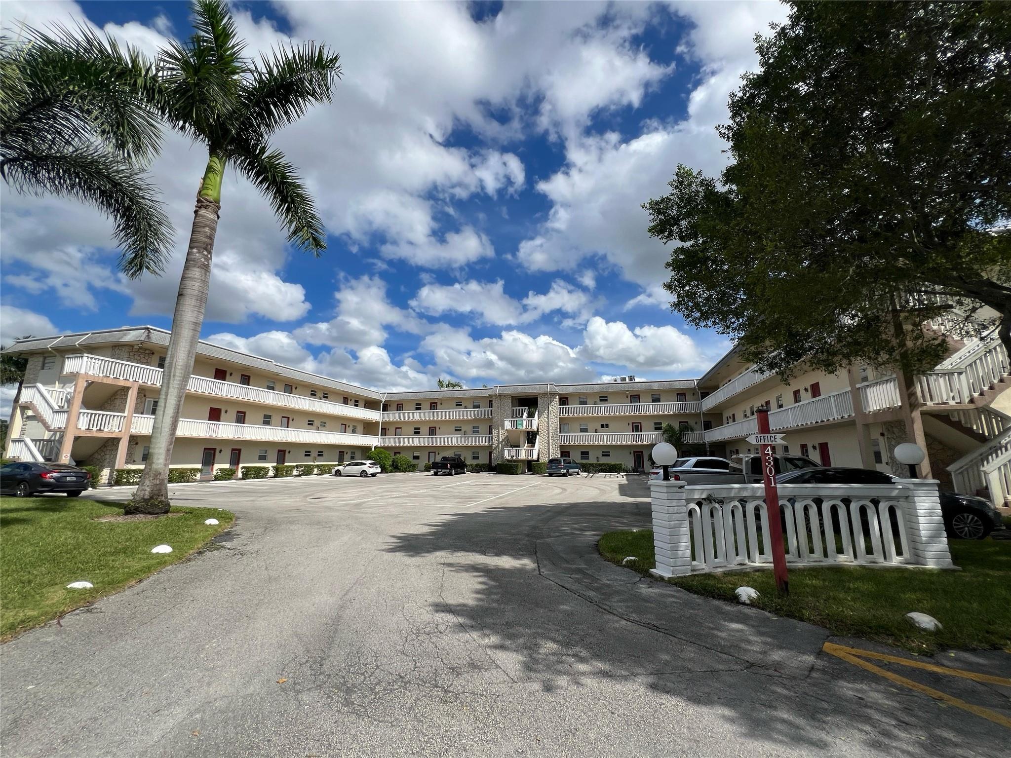 ASHLEY HALL CONDO - Residential Lease