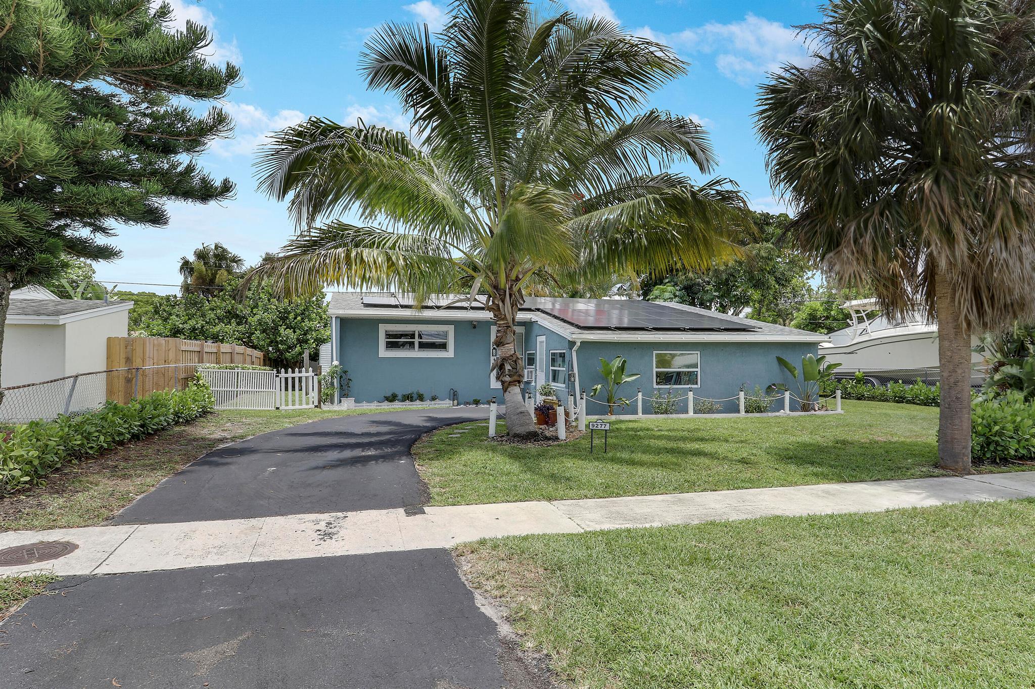 9277 Bloomfield Drive