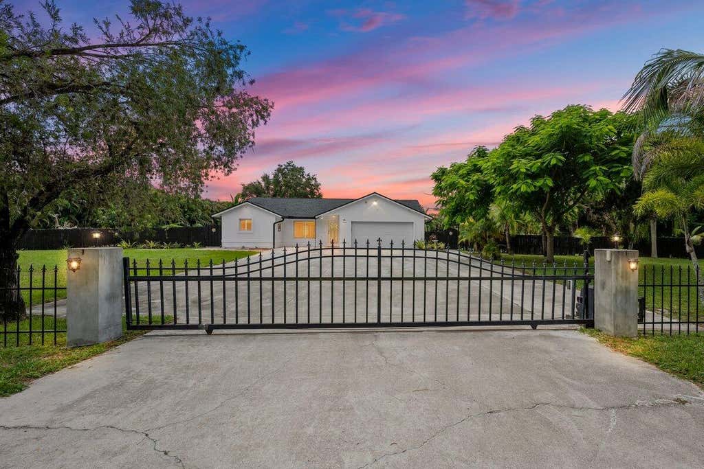 Photo of 17120 42ND Road N, The Acreage, FL 33470 (MLS # B26069299)