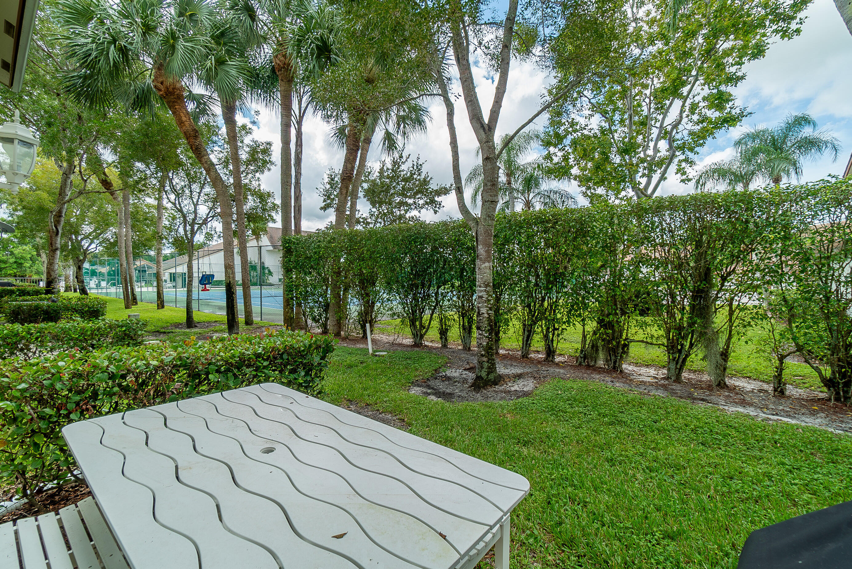 SHORES AT WELLINGTON CONDO - Residential