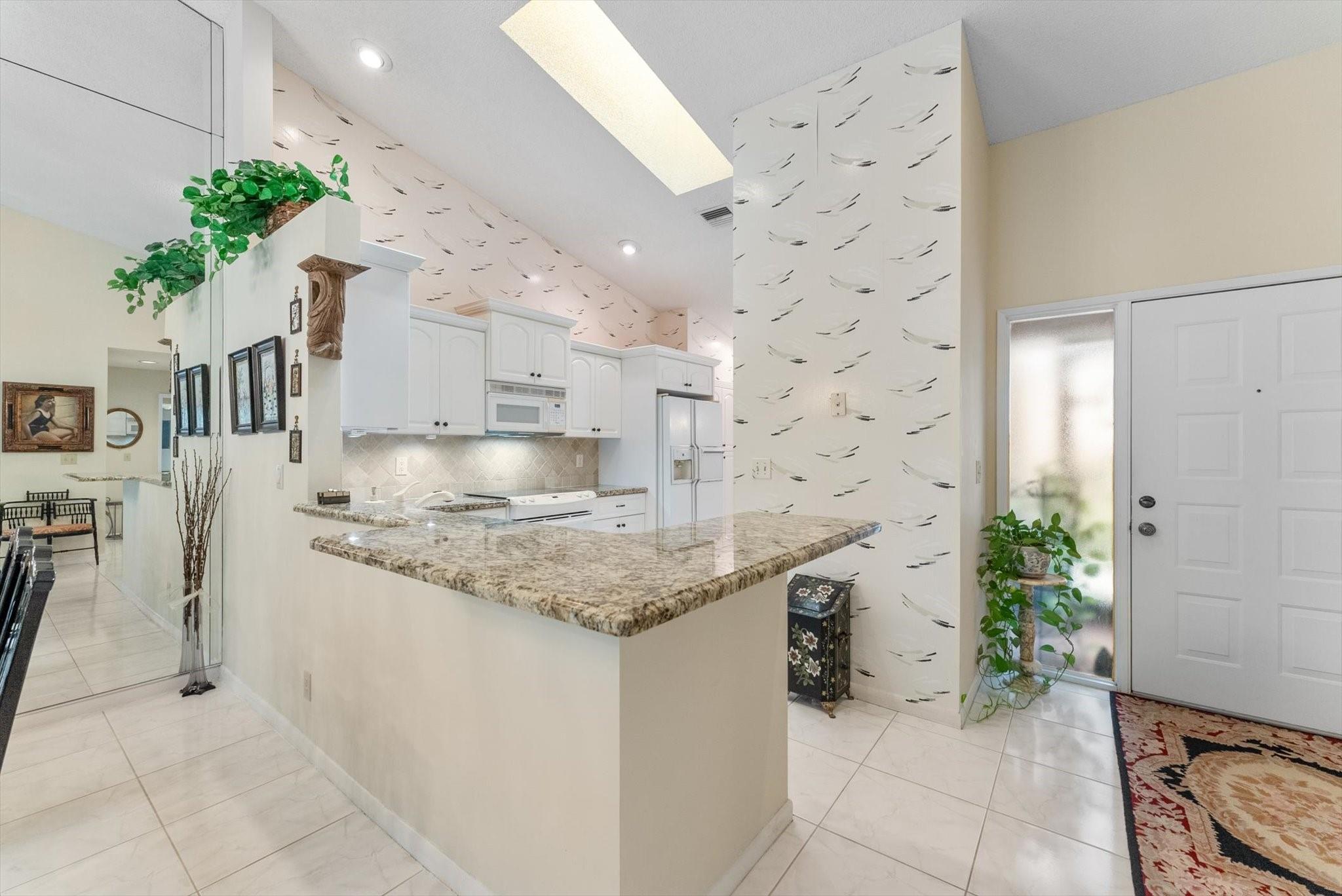 WHISPER WALK SEC E CONDO - Residential