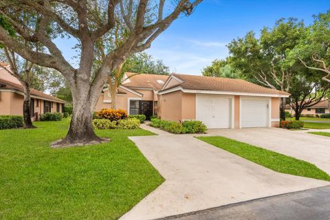 8333 Springlake Dr A Boca Raton FL 33496