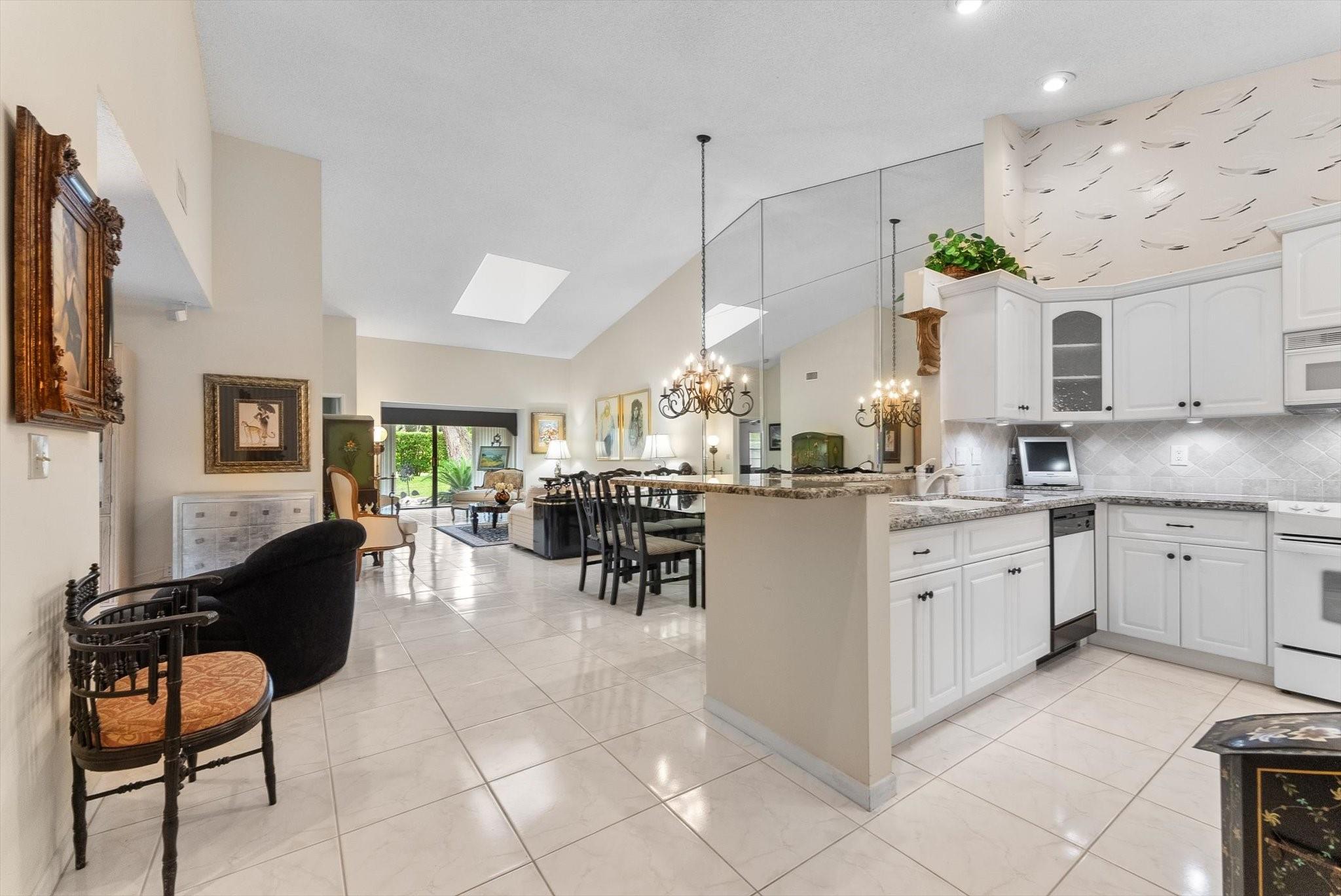 WHISPER WALK SEC E CONDO - Residential