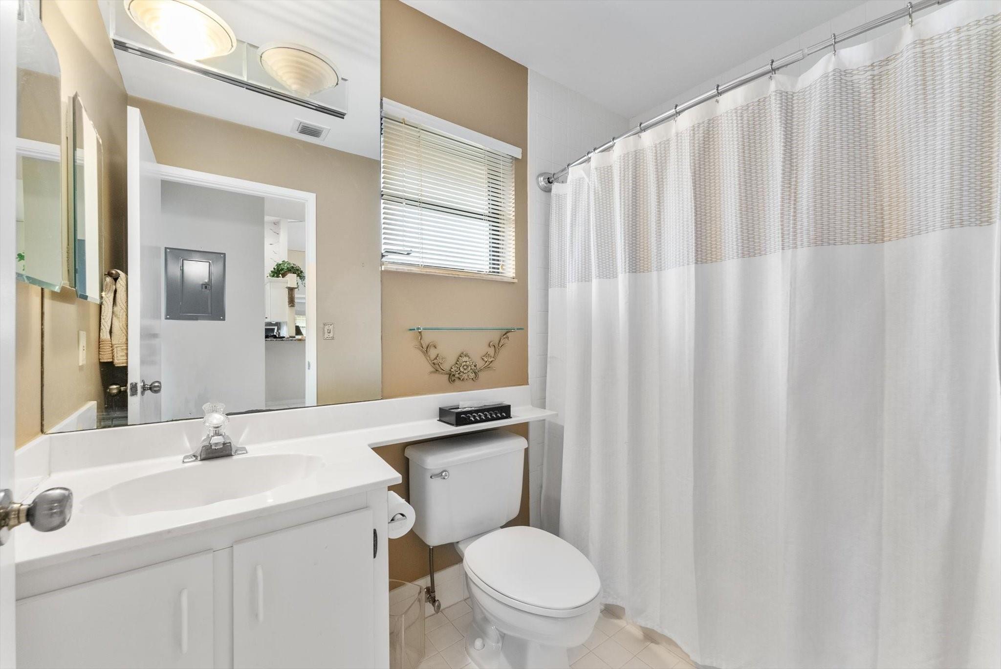 WHISPER WALK SEC E CONDO - Residential