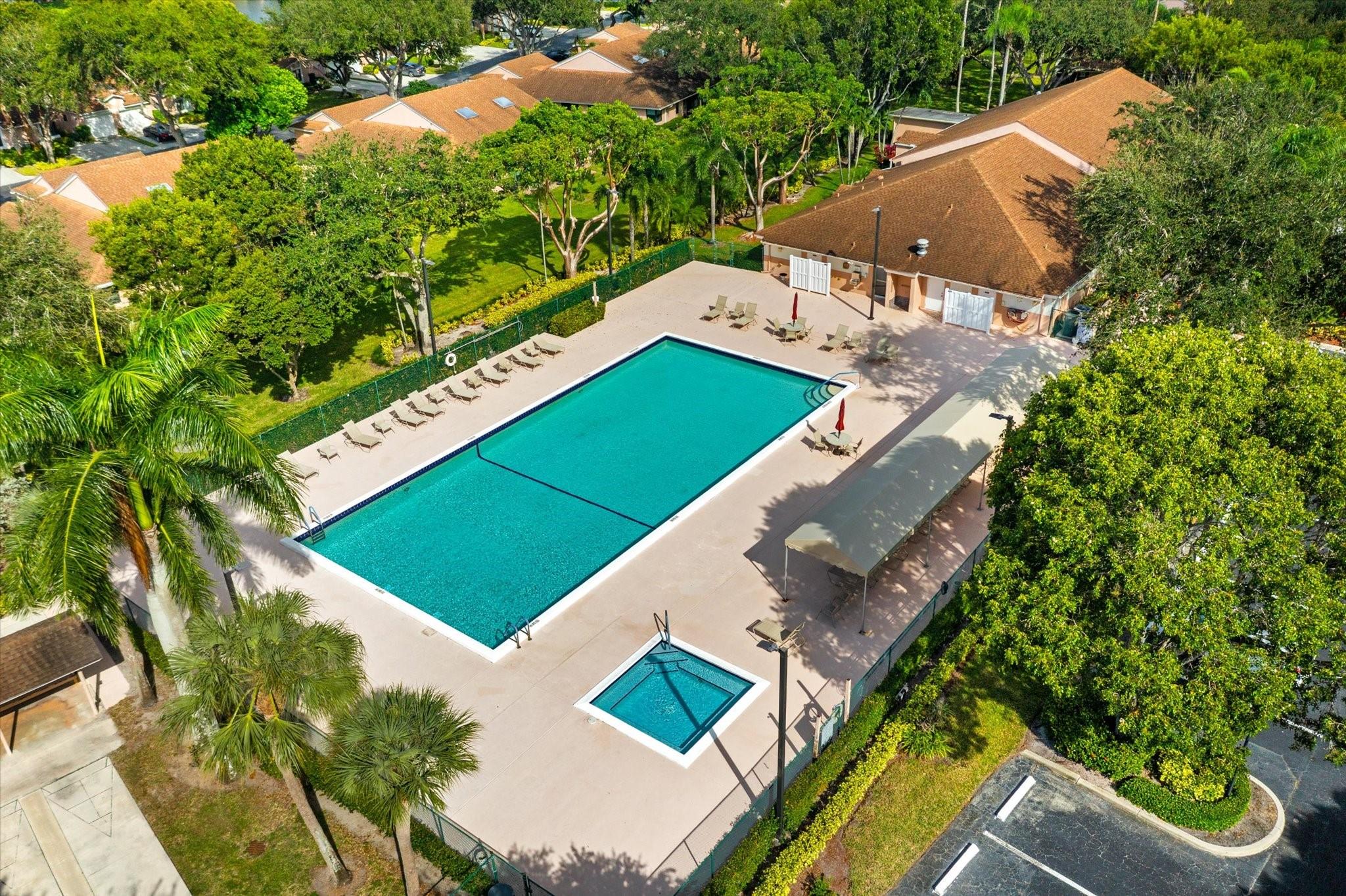 WHISPER WALK SEC E CONDO - Residential