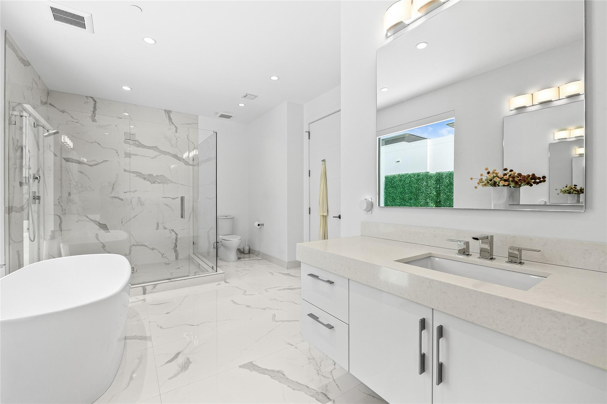 Sky 230 - Residential