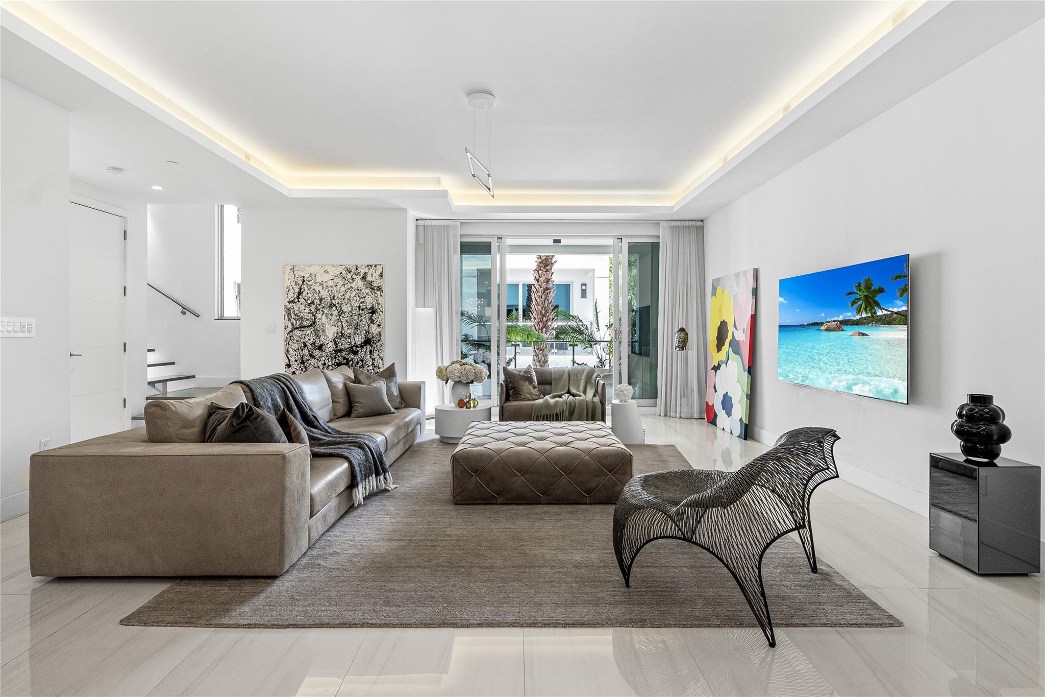 Sky 230 - Residential