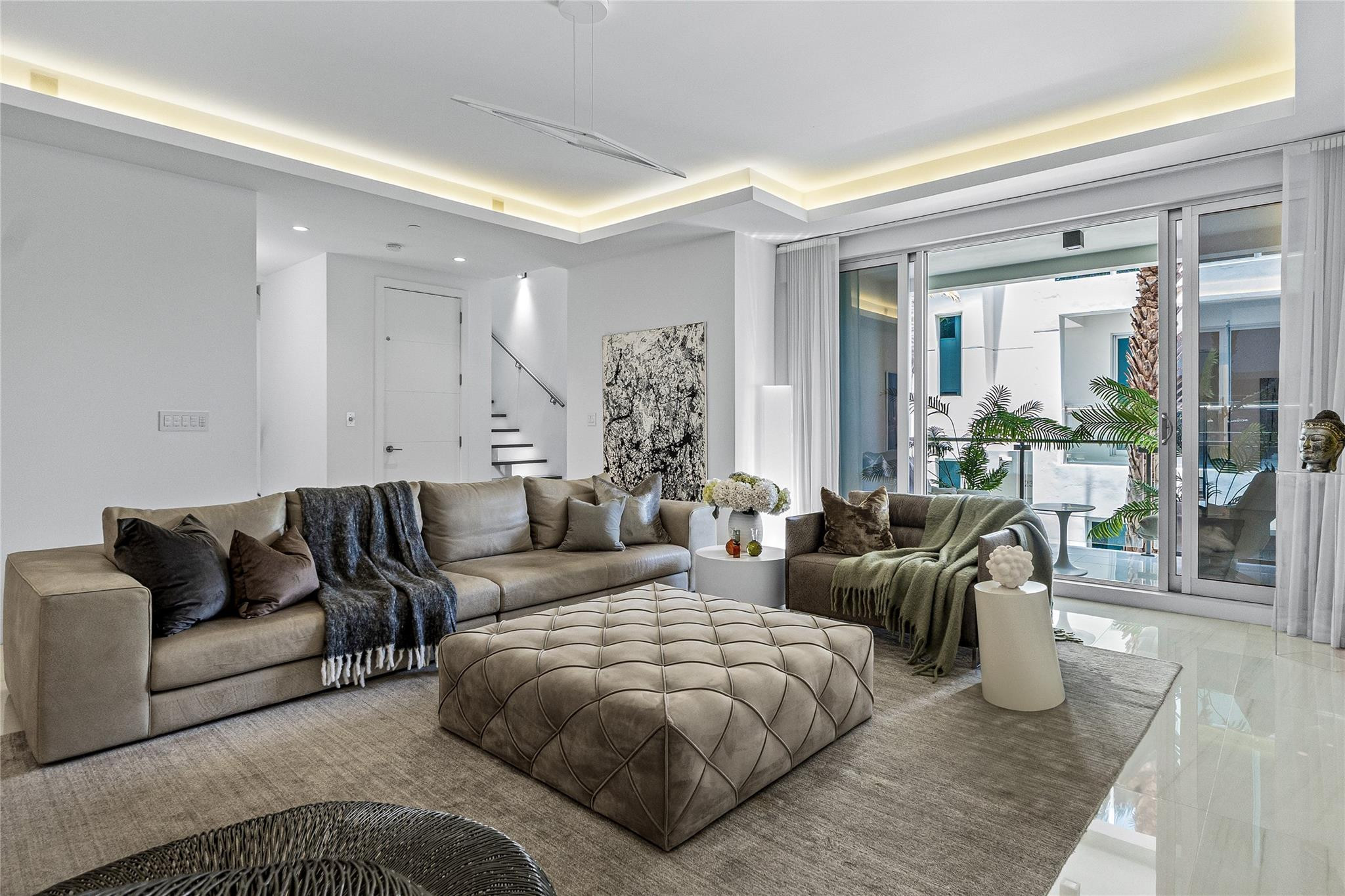 Sky 230 - Residential