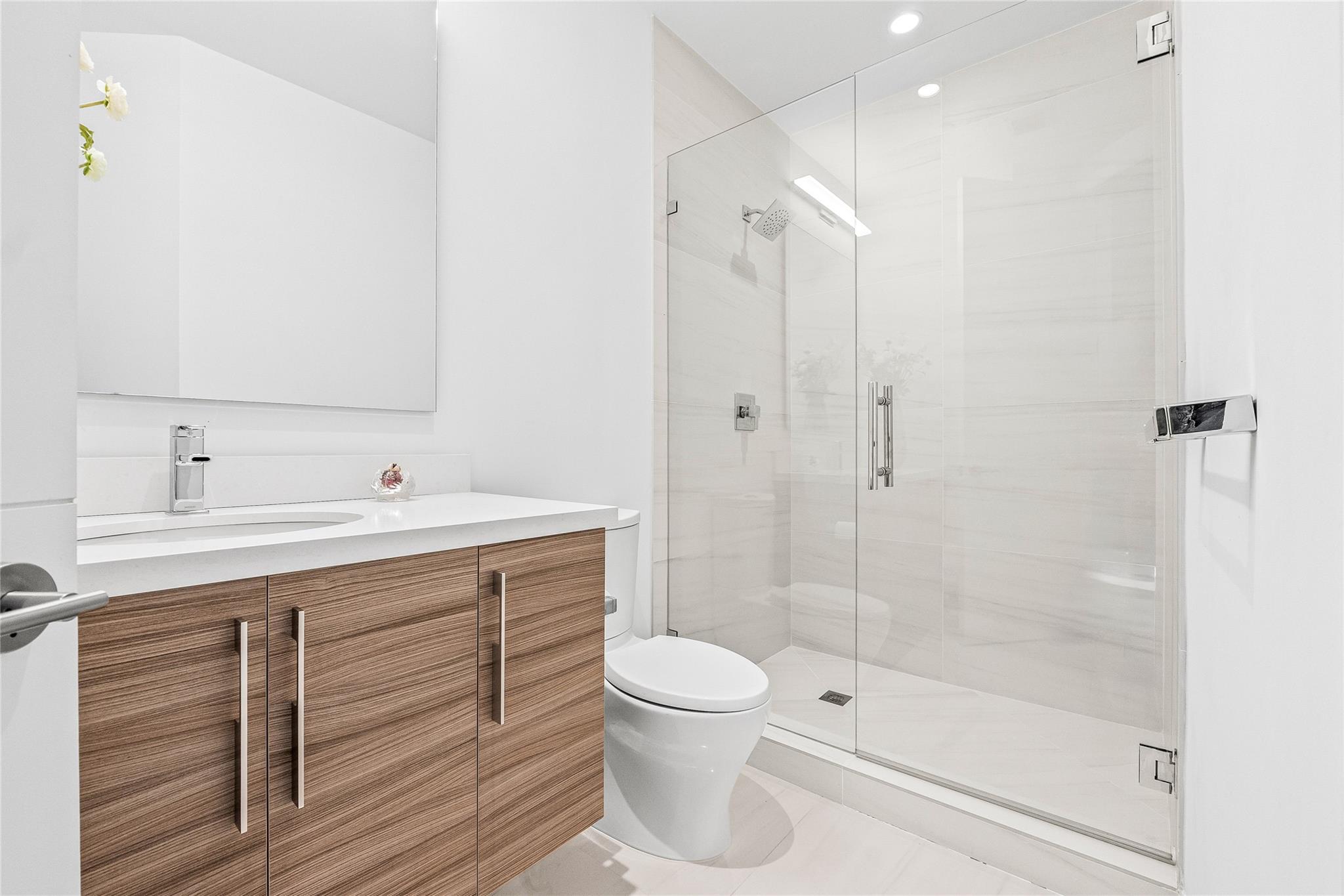 Sky 230 - Residential
