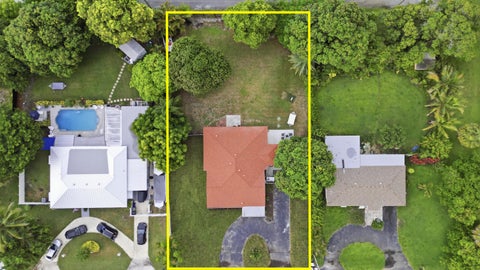 Tiny photo for 1900 Carissa Road, Lake Clarke Shores, FL 33406 (MLS # B26050752)