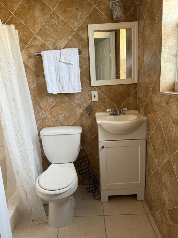 Sunrise Golf Village Sec - Residential Lease