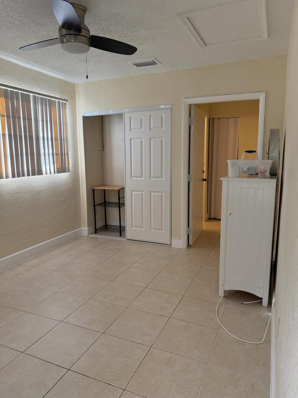 Sunrise Golf Village Sec - Residential Lease
