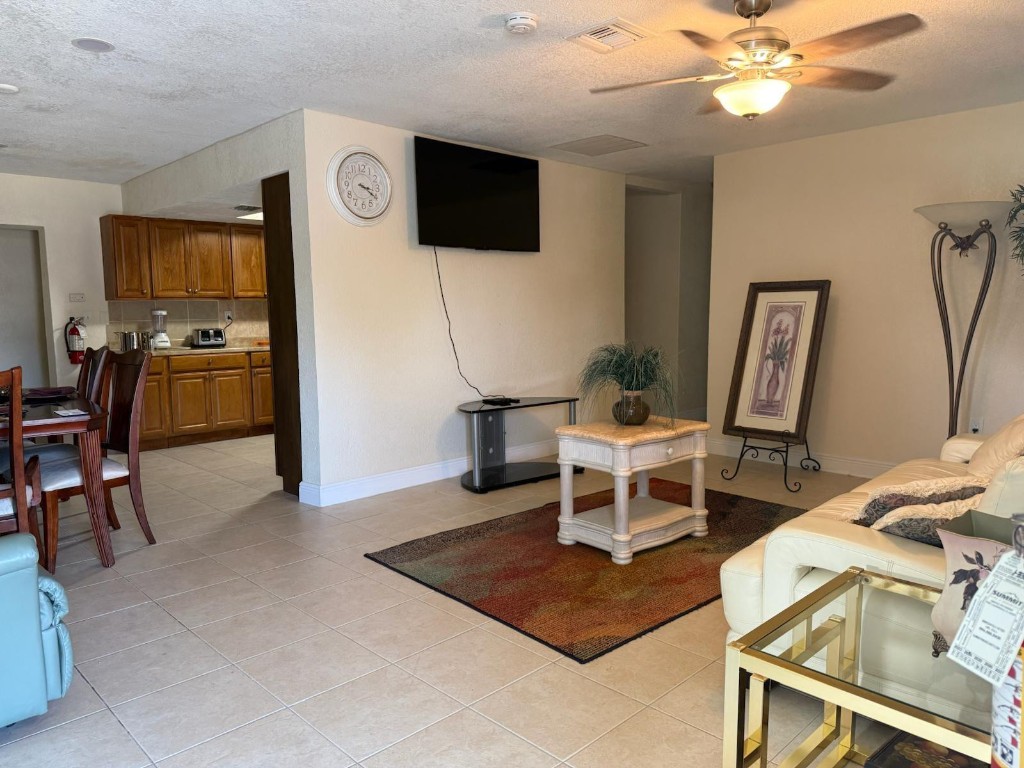 Sunrise Golf Village Sec - Residential Lease