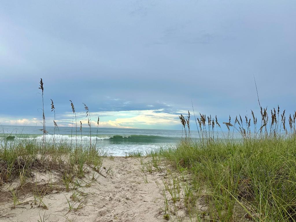 TIARA TOWERS CONDOMINIUM - Residential Lease