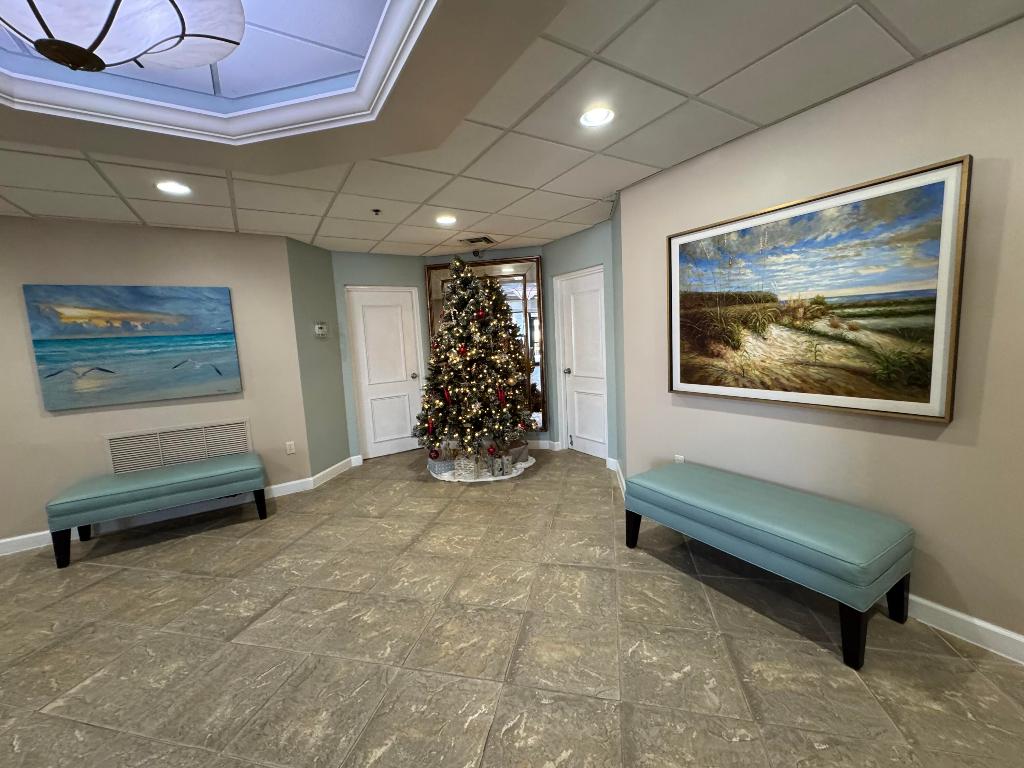 TIARA TOWERS CONDOMINIUM - Residential Lease