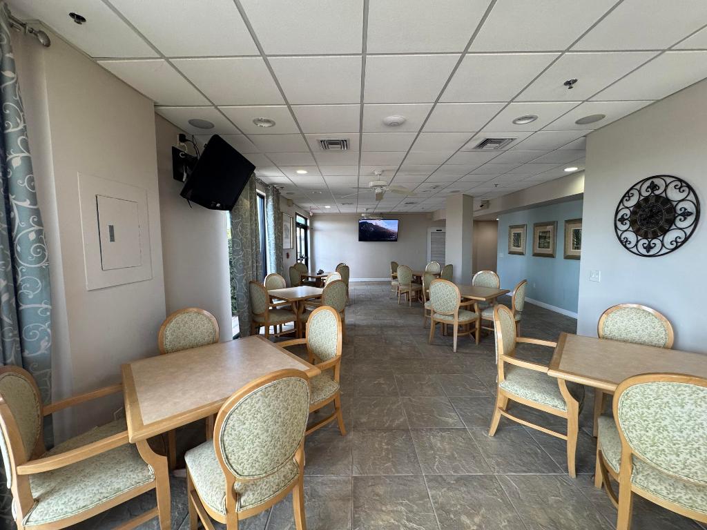 TIARA TOWERS CONDOMINIUM - Residential Lease