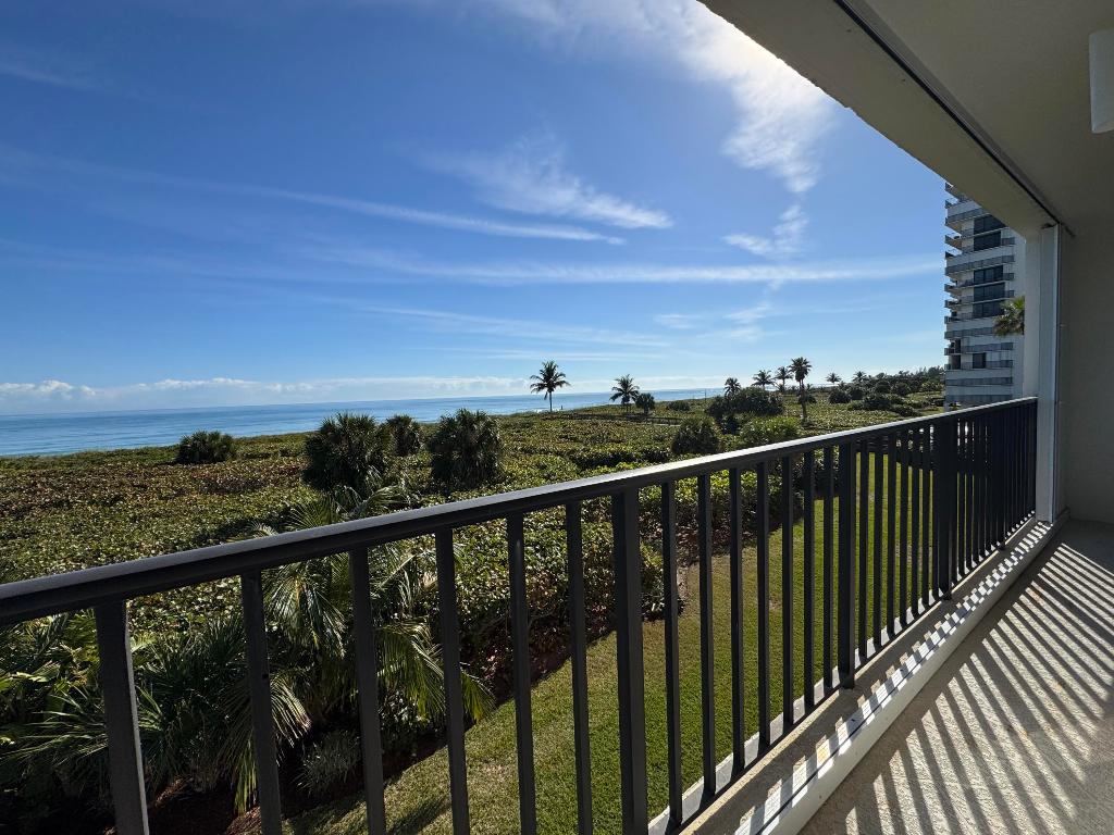 TIARA TOWERS CONDOMINIUM - Residential Lease